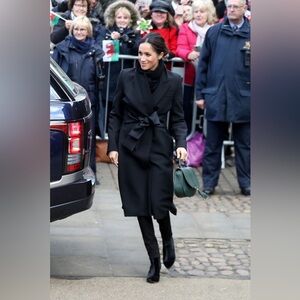 Sold ❌Meghan Markle Stella McCartney front tie coat